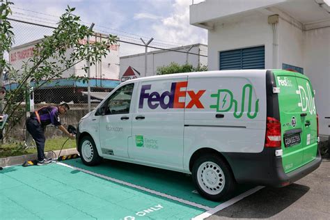 fedex buys hermes